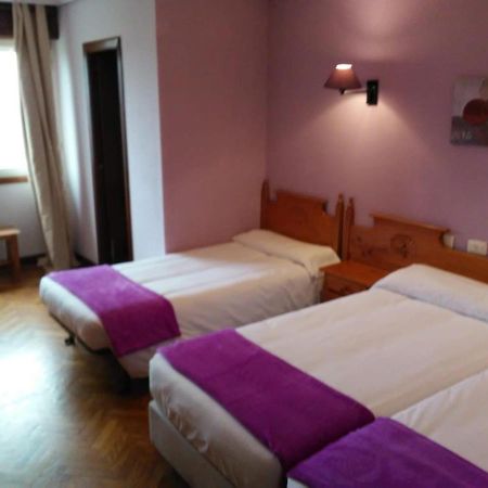 Albergue Hostal Sao Telmo Tui Eksteriør billede