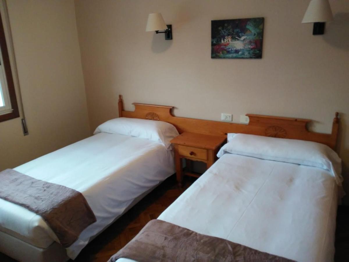 Albergue Hostal Sao Telmo Tui Eksteriør billede
