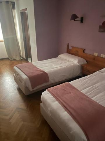 Albergue Hostal Sao Telmo Tui Eksteriør billede